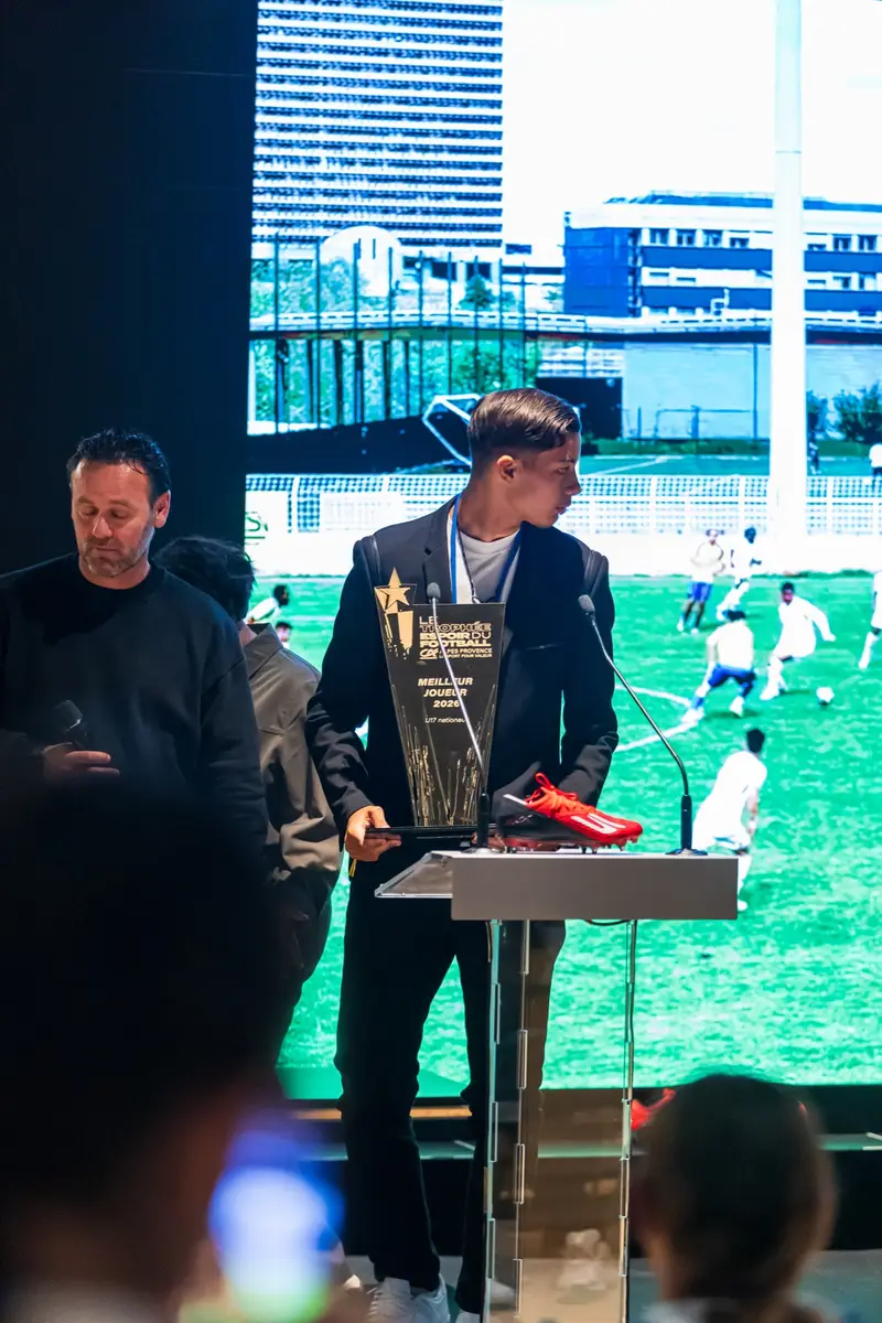 Remise d'un trophée
